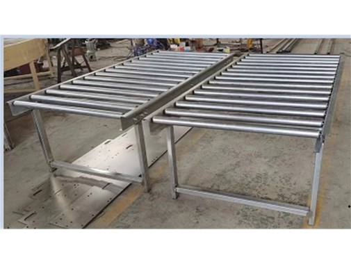 無動(dòng)力滾筒輸送機(jī)完工發(fā)貨，發(fā)往河北鼎元無紡制品有限公司