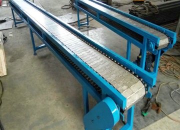 RD熱銷 高速運(yùn)輸 鍛件輸送機(jī) ，廠家定做 歡迎您的咨詢